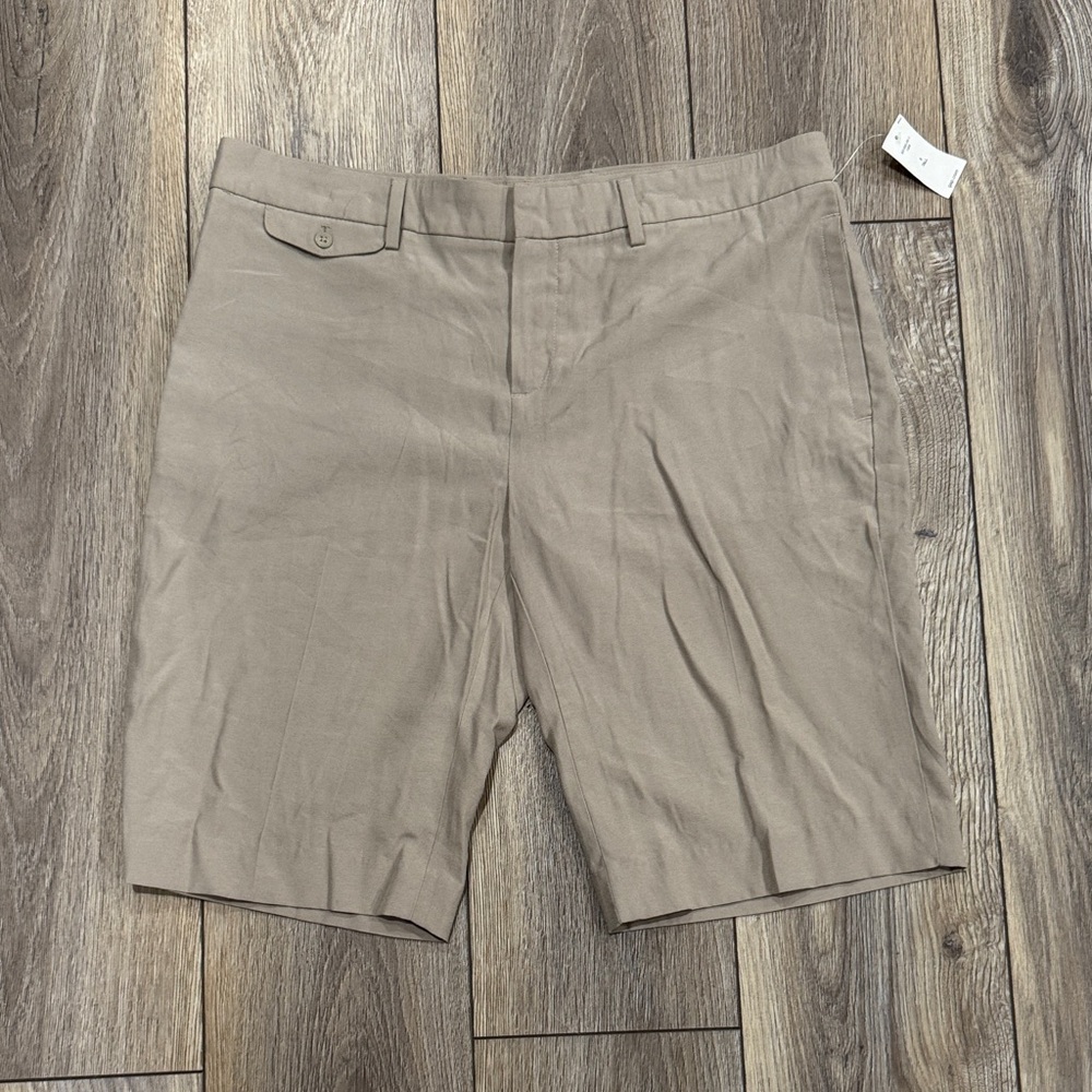 NWT GAP [ TALL ] Bermuda Shorts Dressy Sz 8